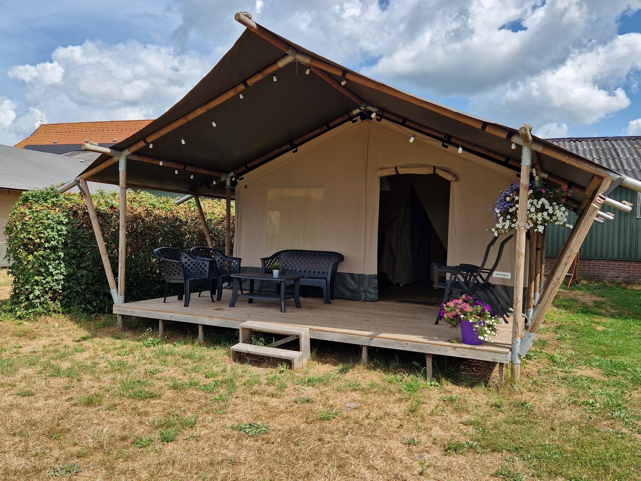 Camping Eefting - Safaritent 6 Personen