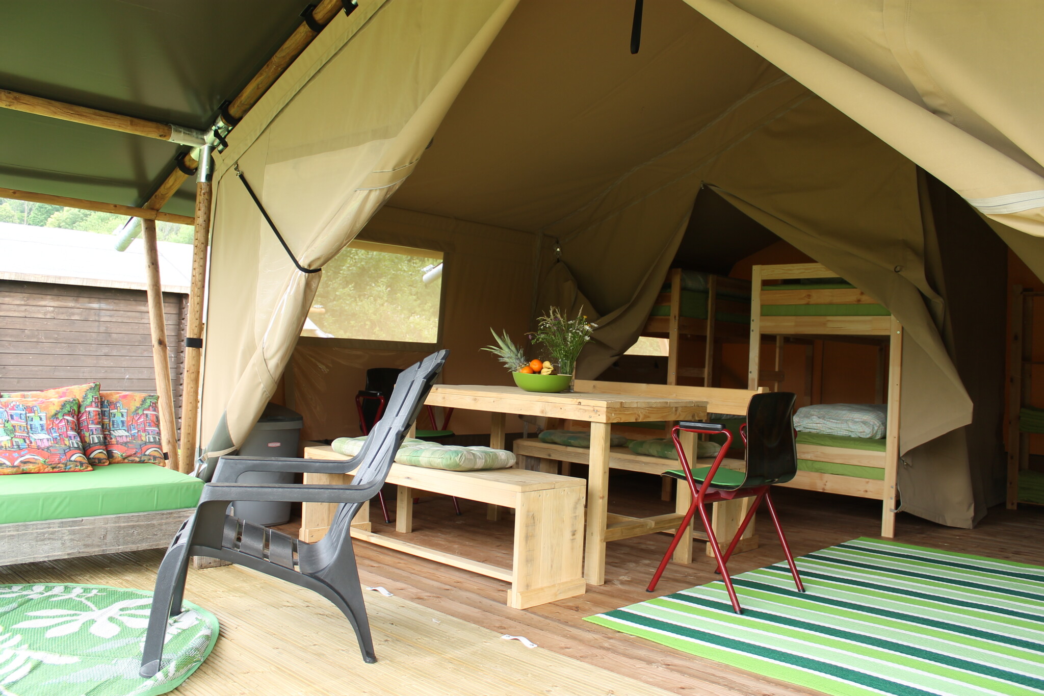 Camping Sretanwolf - Tenda safari per 6 persone inclusa unità sanitaria privata