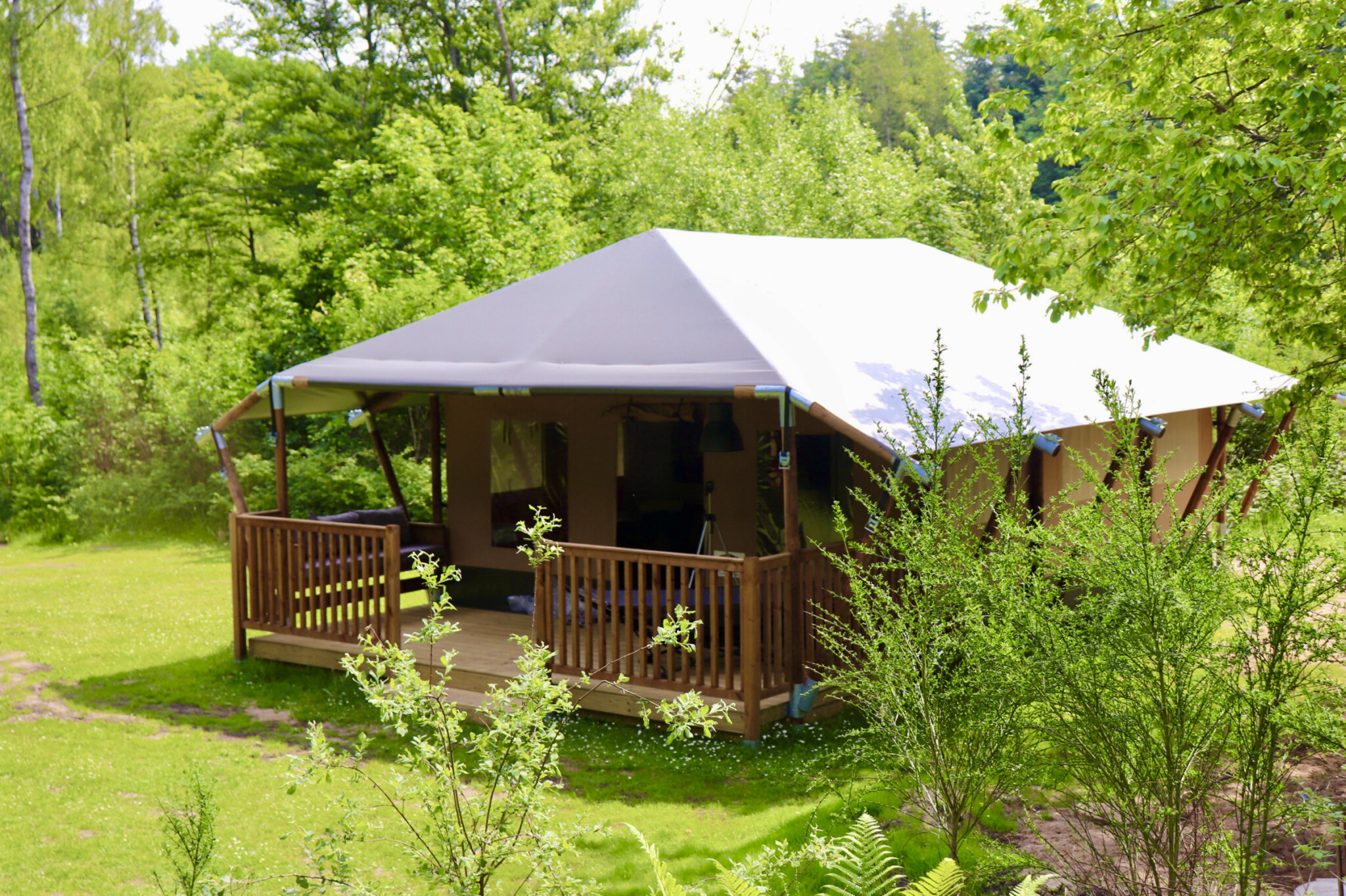 Tolne Camping - tenda safari per 6 persone con servizi igienici