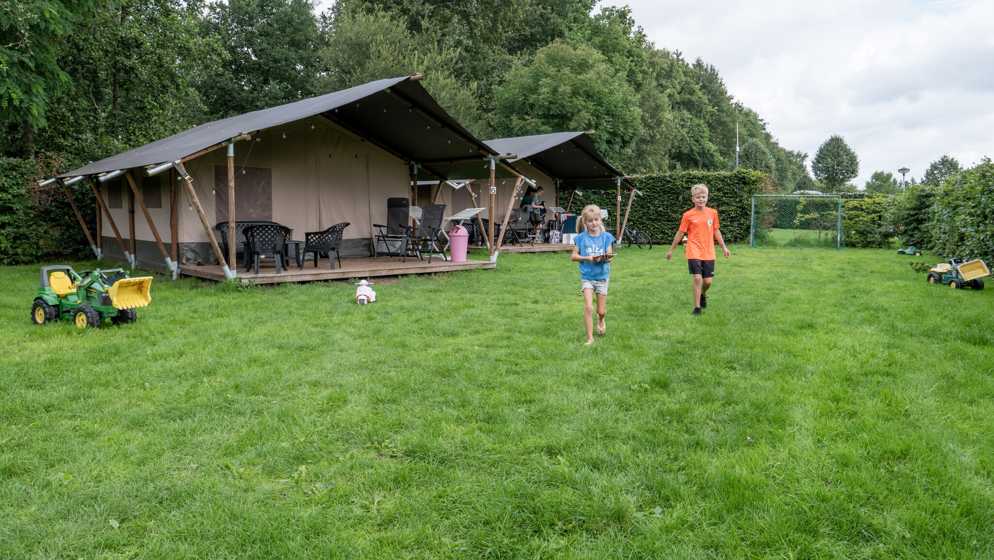 Camping Emmen - Safaritent 6 personen incl. toilet