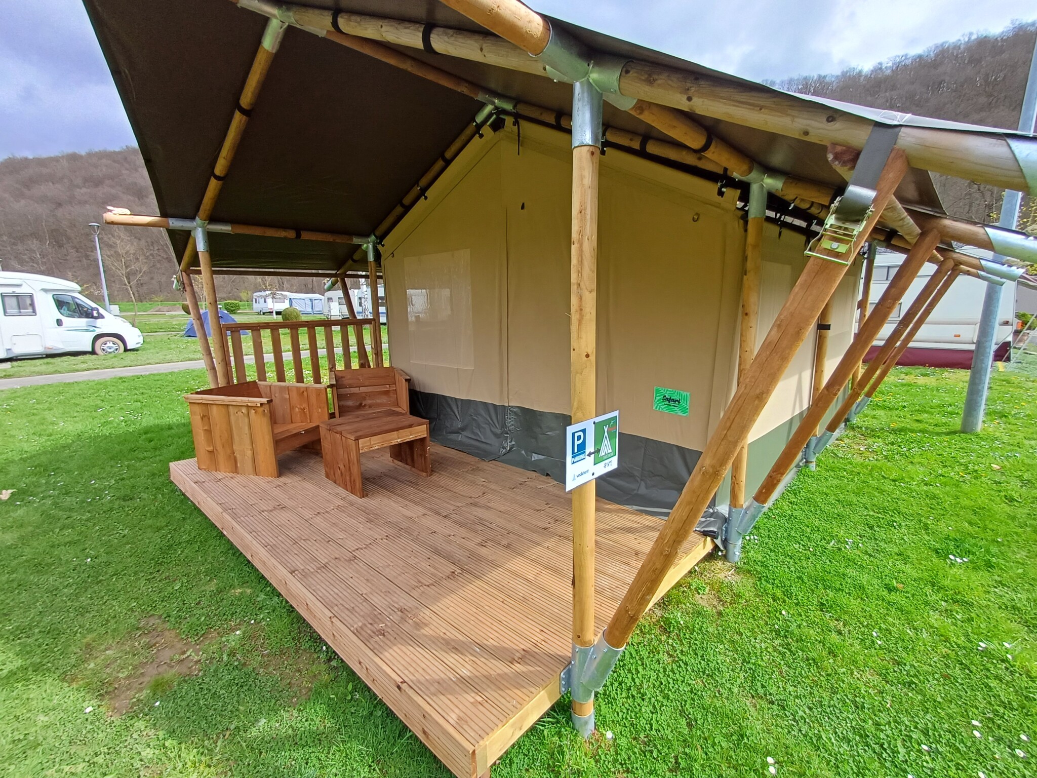 Camping la Roche - Safaritent 4 personen