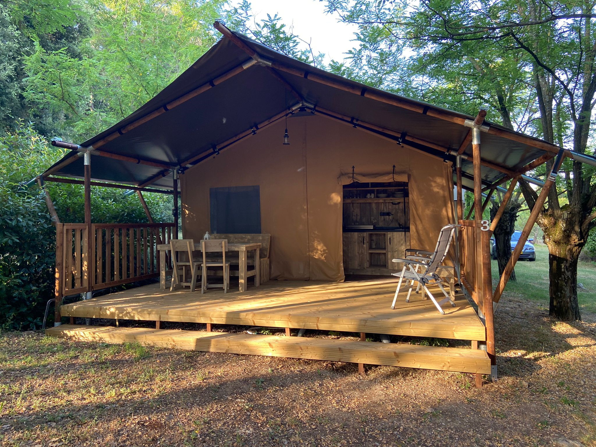 Camping Monti del Sole - Tenda safari per 4 persone inclusi i servizi igienici