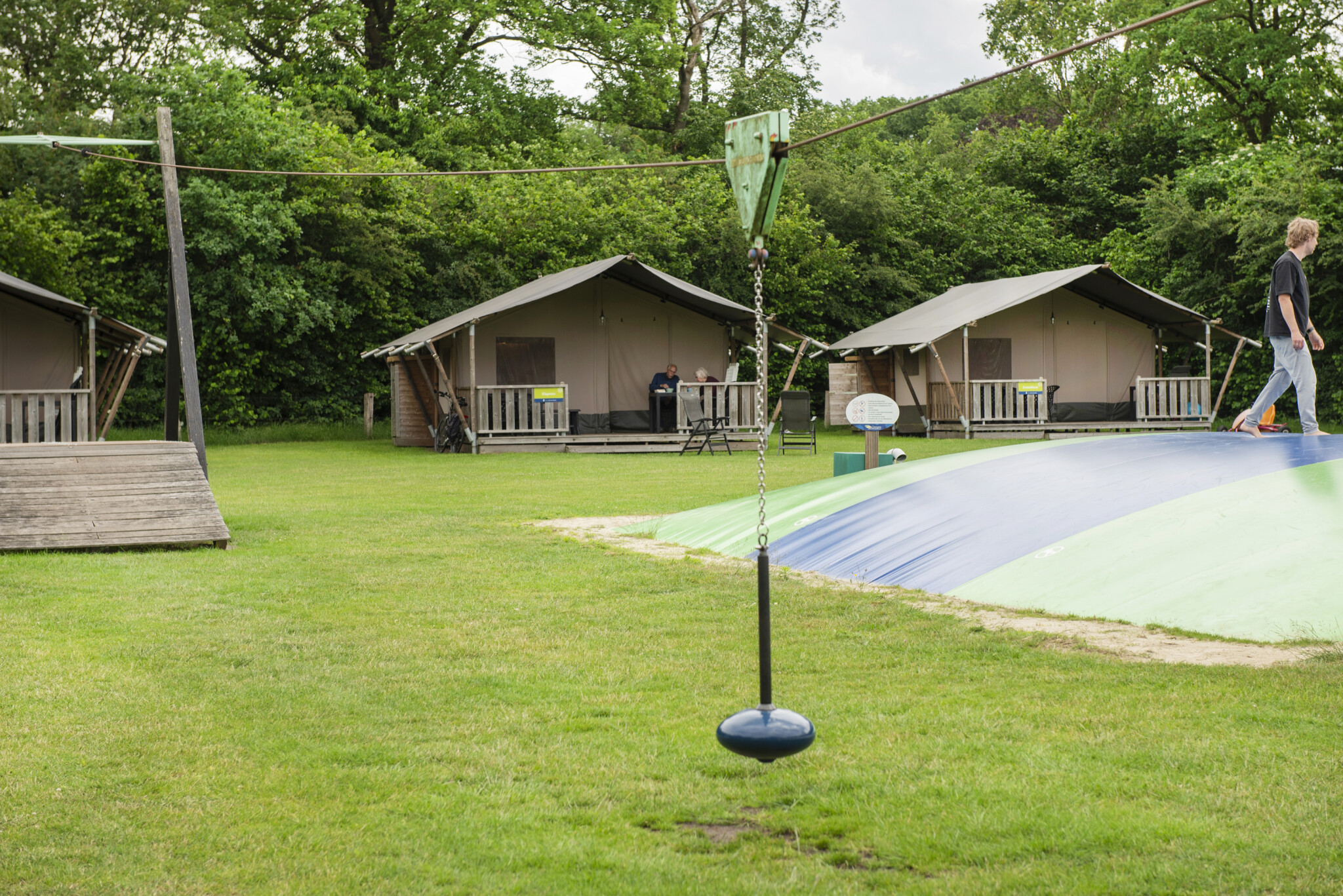 Camping Dal van de Mosbeek - Safaritent für 4 Personen inkl. Sanitär
