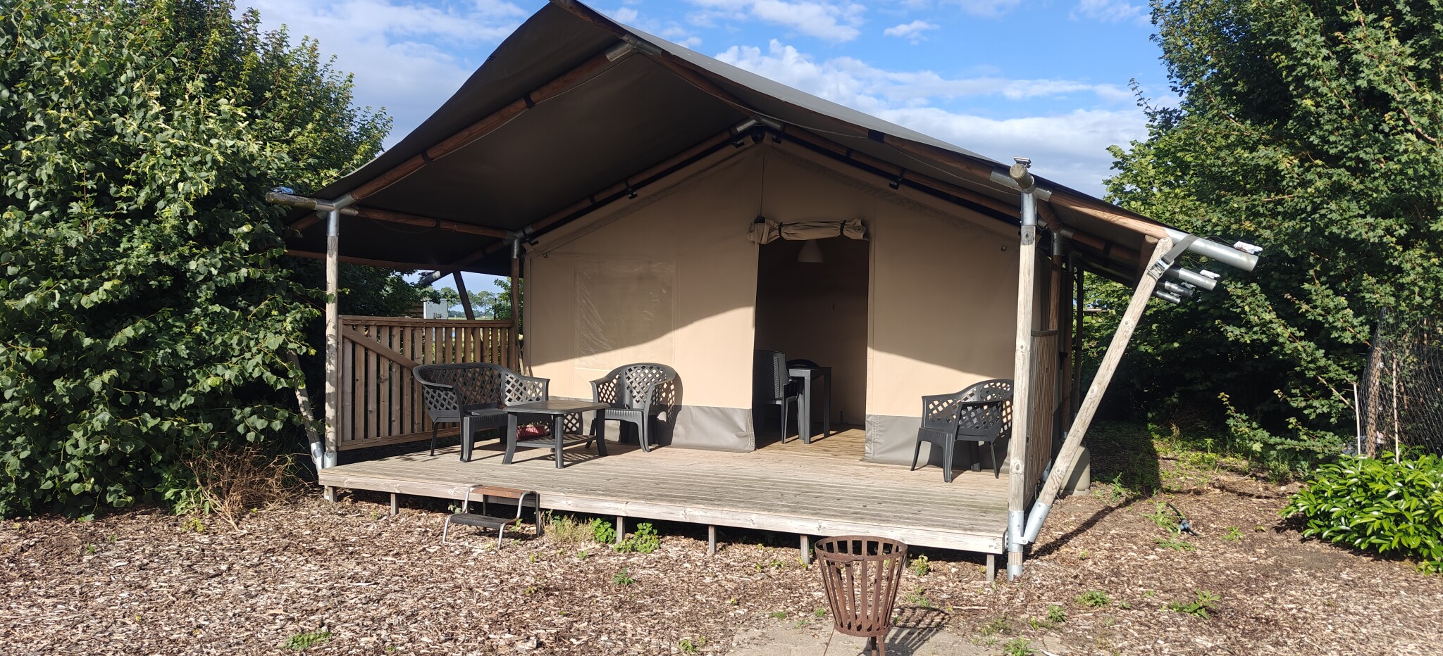 Camping Amable - Safaritent für 6 Personen inkl. Toilette