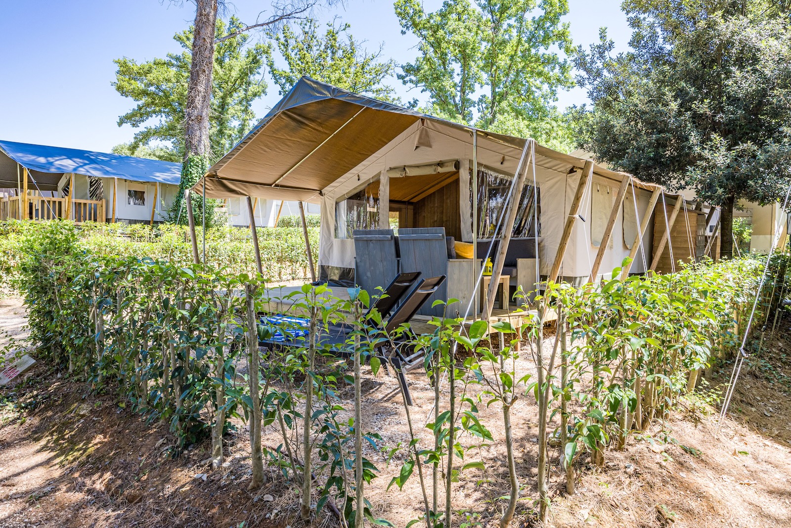 Valkanela - Tenda safari + servizi igienici + aria condizionata (6P)